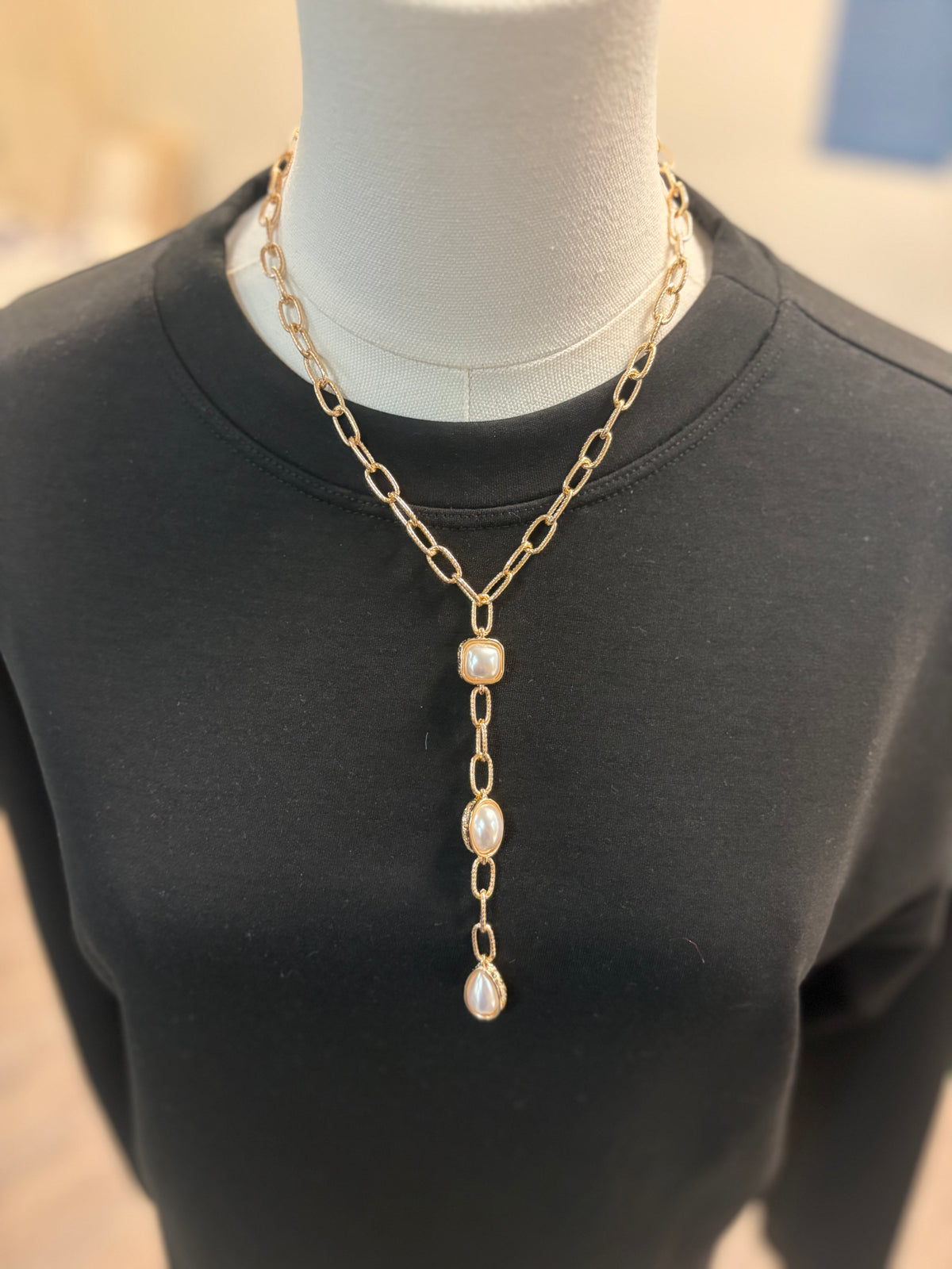 Lariat Pearl Necklace