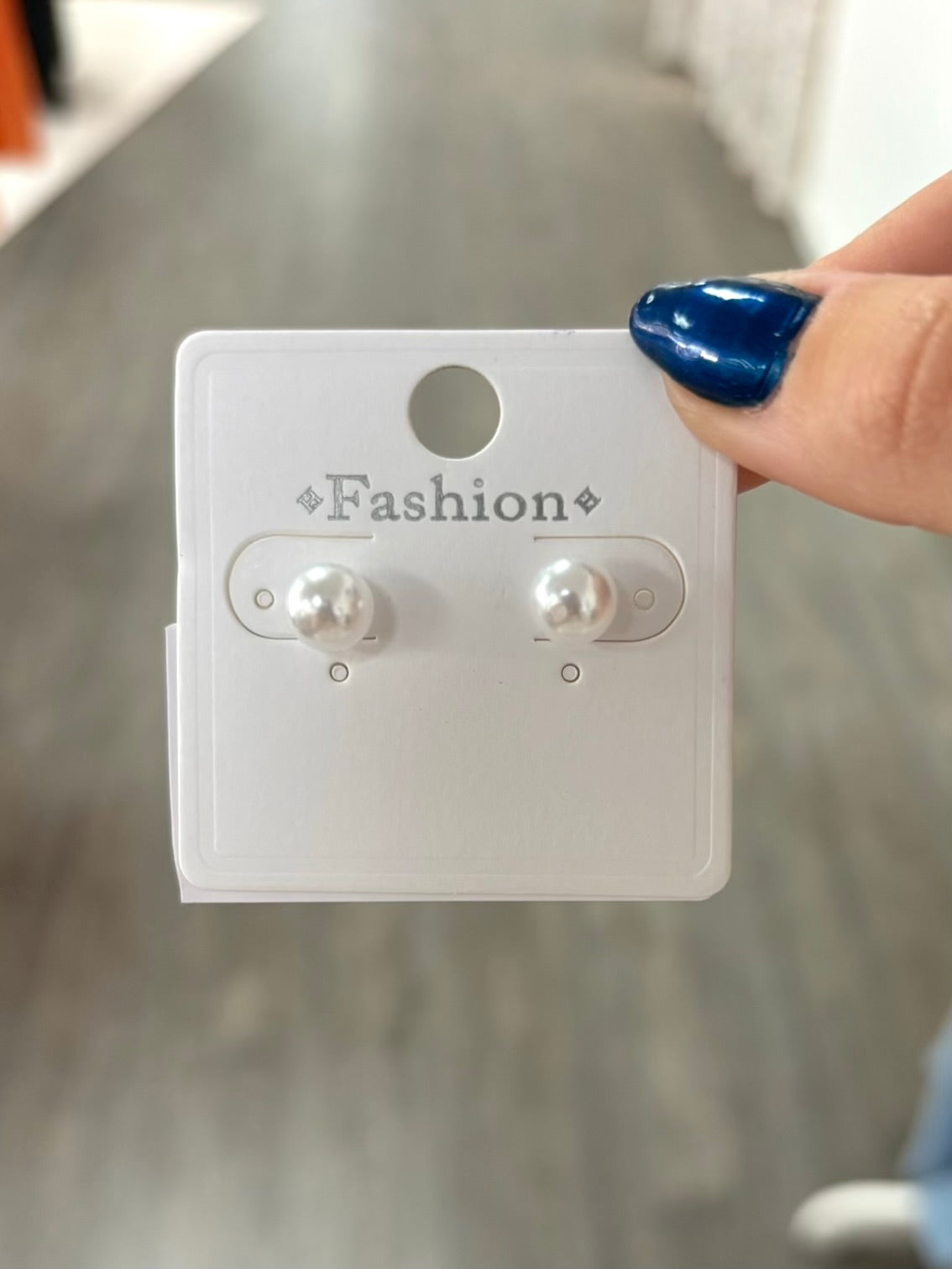 Small Pearl Earrings