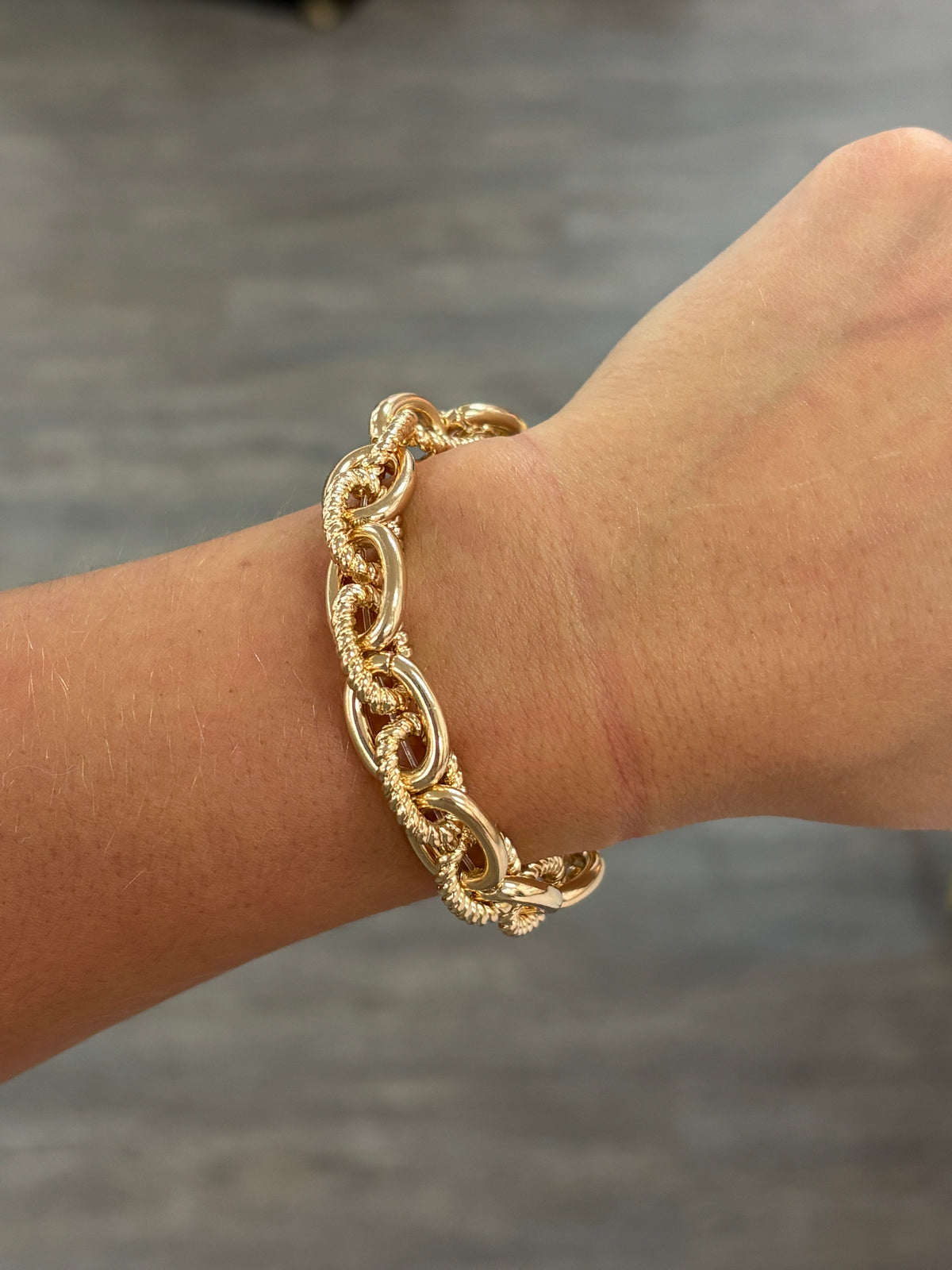 Gold Chain Link Bracelet